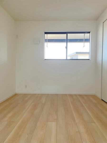 岡崎市暮戸町全2棟2号棟 新築戸建て(洋室)