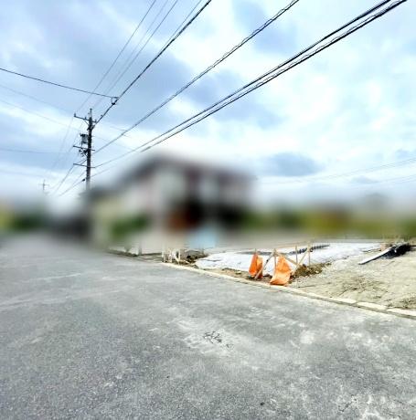 東郷町和合牛廻間1棟 新築戸建て(前面道路含む現地写真)
