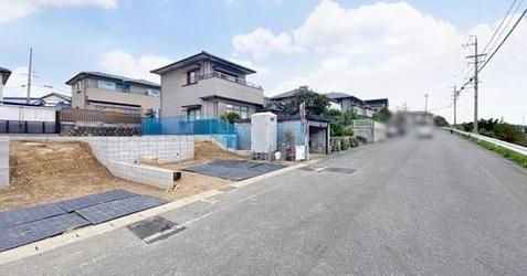 豊田市野見山町全2棟2号棟 新築戸建て(前面道路含む現地写真)