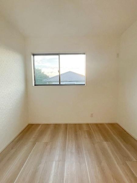 岡崎市百々町字池ノ入の中古一戸建て(洋室)