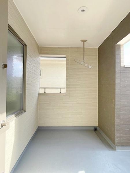 岡崎市河原町の中古一戸建て(バルコニー)