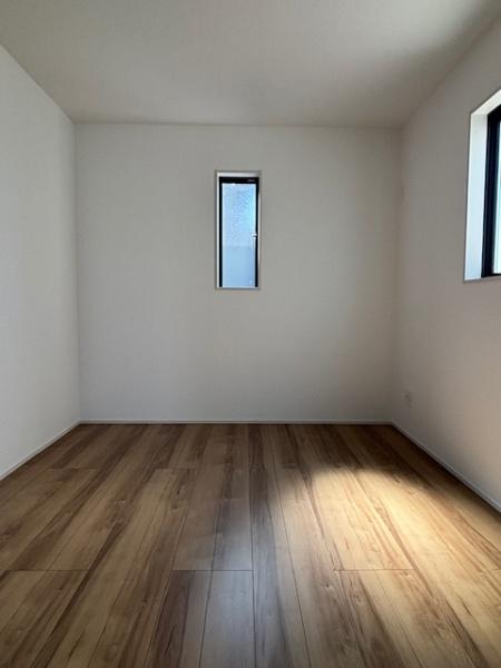 豊田市永覚新町 新築戸建て 全6棟 2号棟(洋室)