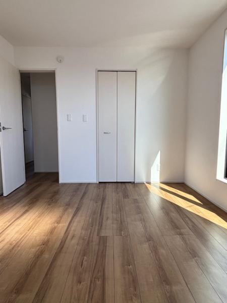 豊田市永覚新町 新築戸建て 全6棟 2号棟(洋室)