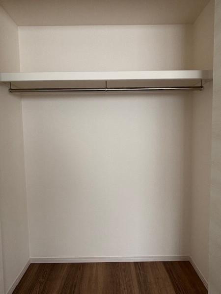 知立市牛田1丁目全3棟3号棟 新築戸建て(収納)