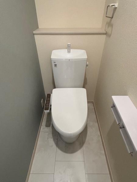 知立市牛田1丁目全3棟2号棟 新築戸建て(トイレ)
