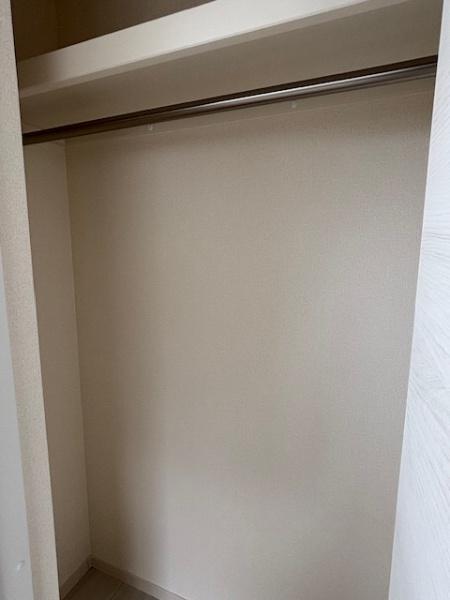 豊田市小坂町全2棟1号棟 新築戸建て(収納)