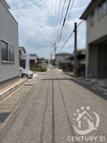 豊田市小坂町全2棟1号棟 新築戸建て(前面道路含む現地写真)