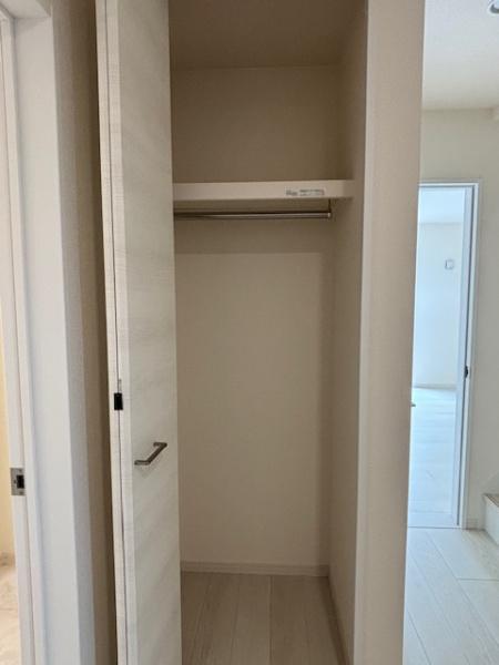 豊田市小坂町全2棟1号棟 新築戸建て(収納)