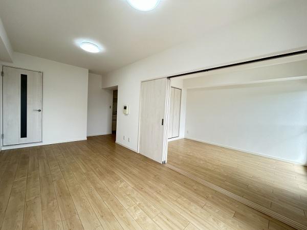 キングスコート東岡崎