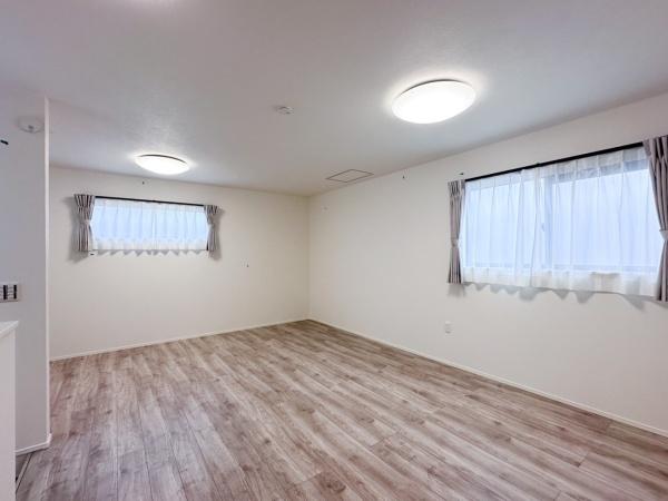 岡崎市舳越町字宮前の中古一戸建て(洋室)