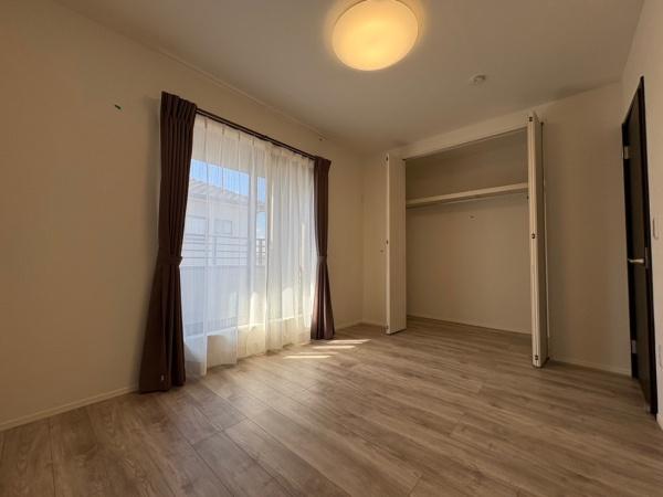 岡崎市舳越町字宮前の中古一戸建て(洋室)