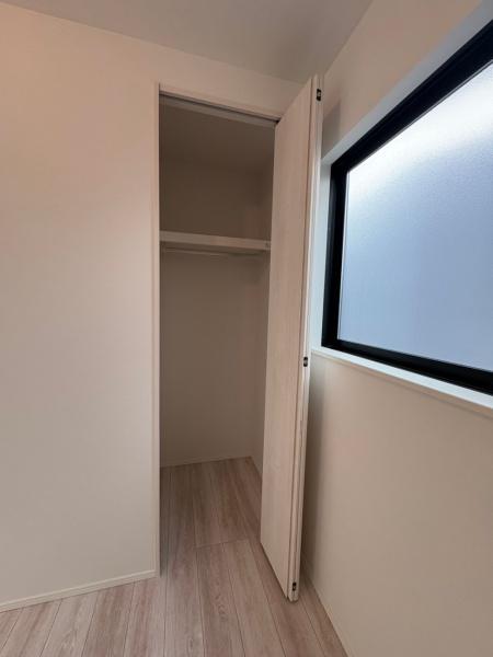 岡崎市舳越町字宮前の中古一戸建て(収納)