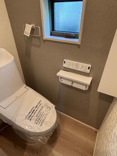 豊田市秋葉町 新築戸建て全2棟 2号棟(トイレ)