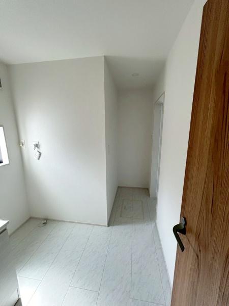 高浜市屋敷町2期全4棟1号棟 新築戸建て(洗面台・洗面所)