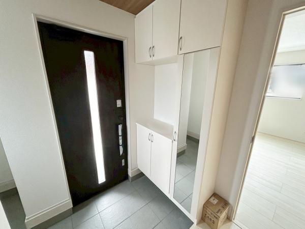 高浜市屋敷町2期全4棟1号棟 新築戸建て(収納)