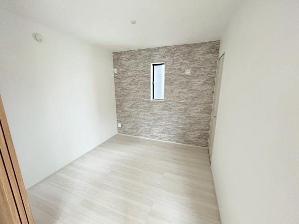 高浜市屋敷町2期全4棟1号棟 新築戸建て(洋室)