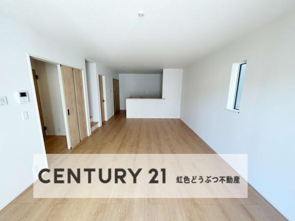 豊田市水源町第1期全3棟2号棟　新築戸建て