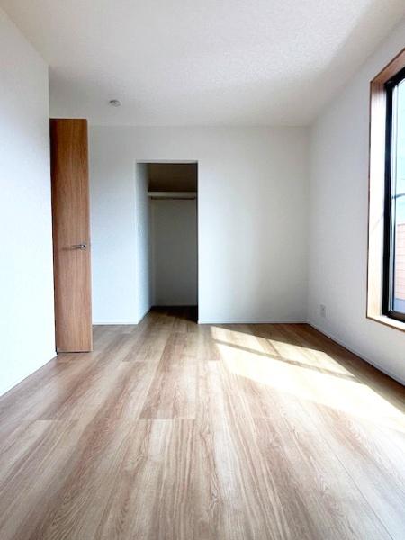 豊田市畝部東町　新築戸建て全2棟　2号棟