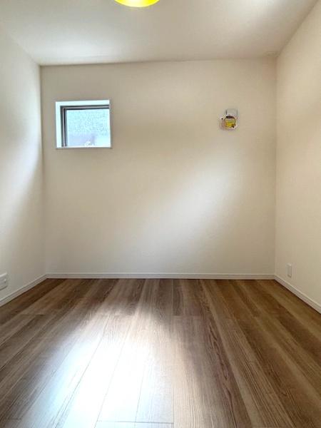 豊田市畝部東町全2棟2号棟　新築戸建て