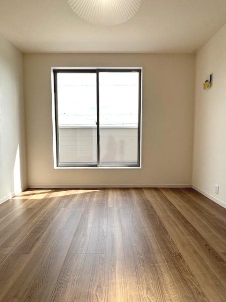 豊田市畝部東町全2棟2号棟　新築戸建て