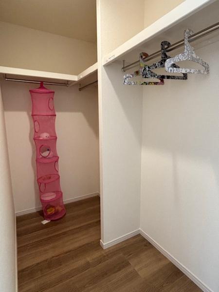 豊田市畝部東町全2棟2号棟　新築戸建て