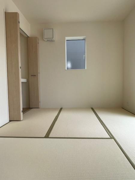 西尾市吉良町富好新田第1期全5棟2号棟　新築戸建て