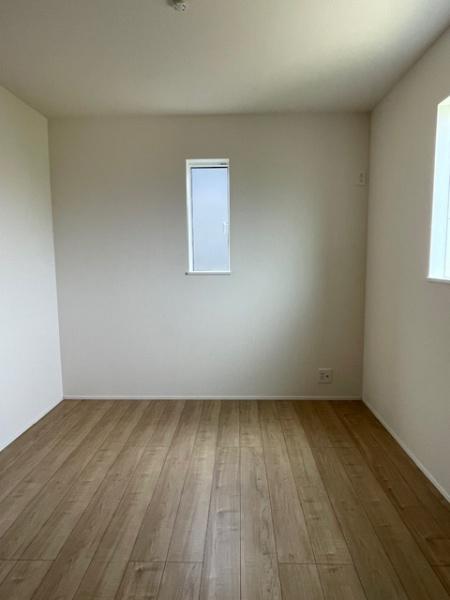 西尾市吉良町富好新田第1期全5棟2号棟　新築戸建て