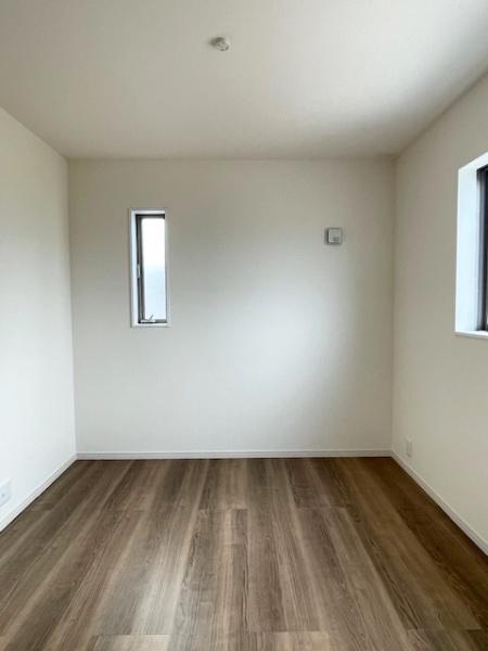 蒲郡市形原町北湿見全2棟1号棟 新築戸建て(洋室)