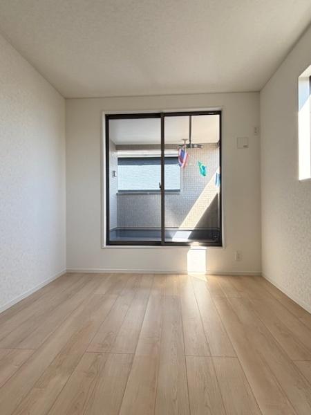 豊田市井上町全3棟2号棟　新築戸建て