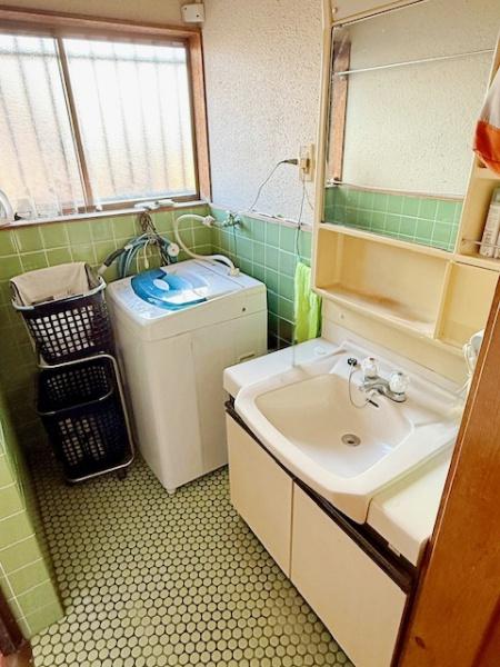 西尾市吉良町富好新田川並の中古一戸建て