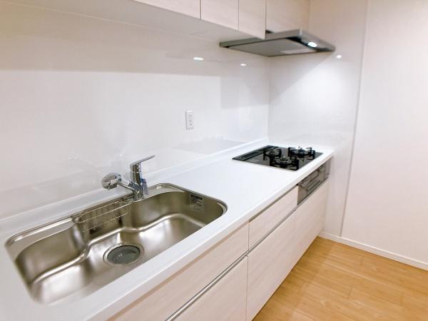 キングスコート東岡崎