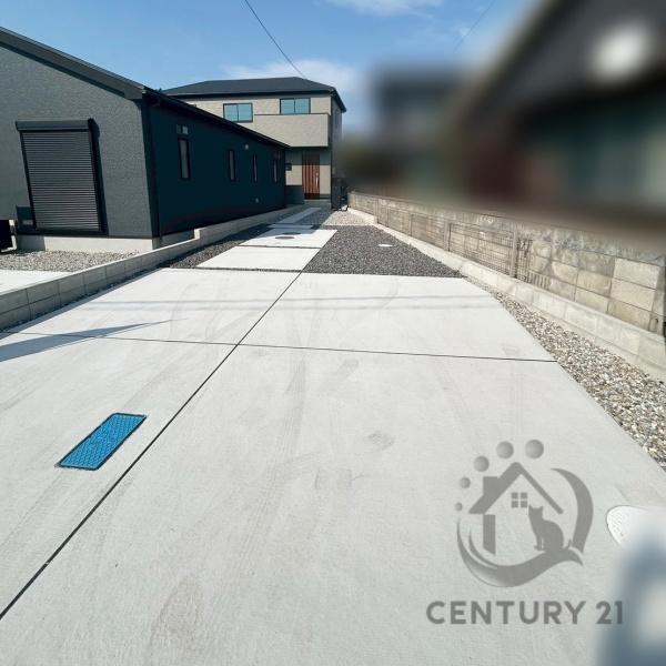 高浜市屋敷町第1期全2棟2号棟　新築戸建て