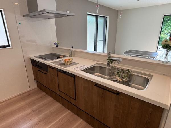 豊田市秋葉町　新築戸建て全2棟　1号棟