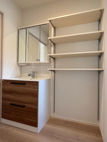 豊田市秋葉町　新築戸建て全2棟　2号棟