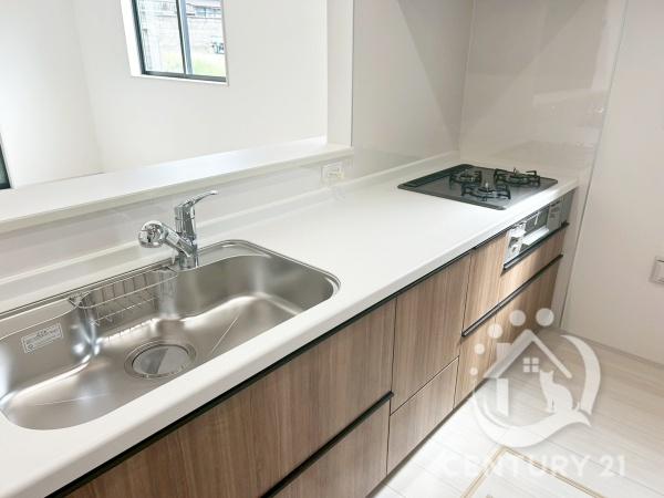 高浜市屋敷町2期全4棟1号棟　新築戸建て