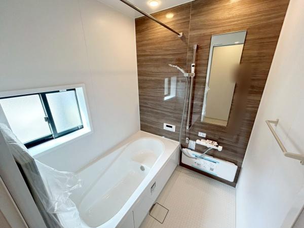 高浜市屋敷町2期全4棟1号棟　新築戸建て