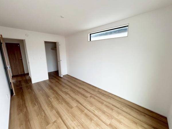 高浜市屋敷町2期全4棟2号棟　新築戸建て