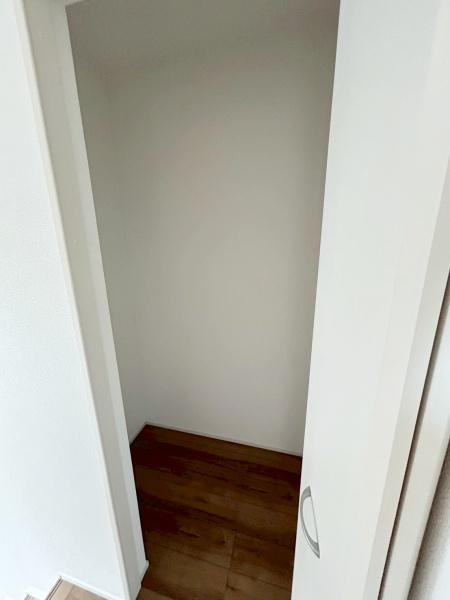 高浜市屋敷町2期全4棟2号棟　新築戸建て