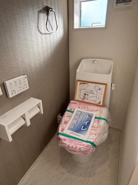 豊川市伊奈町慶応2期全2棟2号棟　新築戸建て