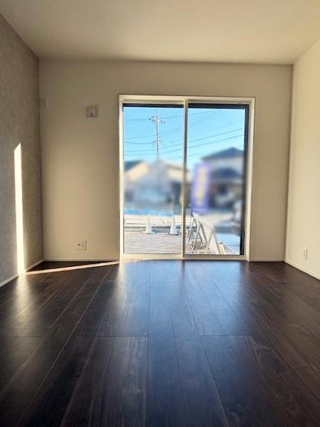 豊川市伊奈町慶応2期全2棟2号棟　新築戸建て