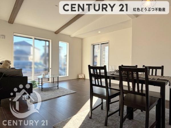 豊川市伊奈町慶応2期全2棟2号棟　新築戸建て