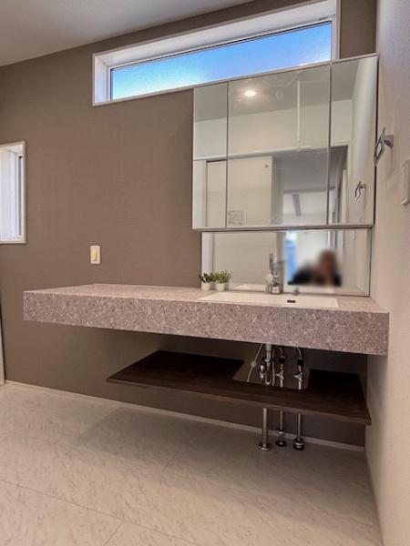 豊川市伊奈町慶応2期全2棟2号棟　新築戸建て