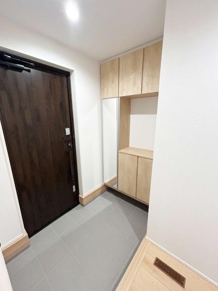 豊田市水源町第1期全3棟2号棟　新築戸建て