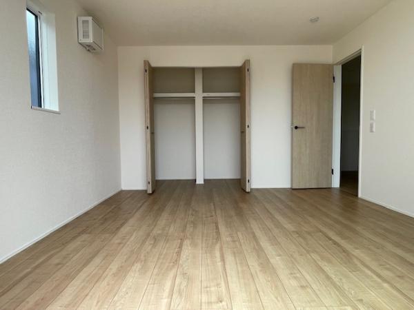 西尾市吉良町富好新田第1期全5棟2号棟　新築戸建て