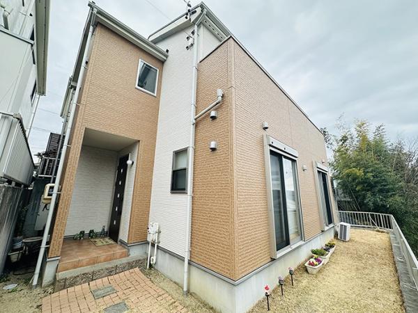 岡崎市上地町　中古住宅