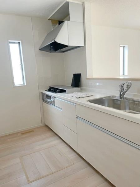 豊田市鴛鴨町全2棟2号棟　新築戸建て