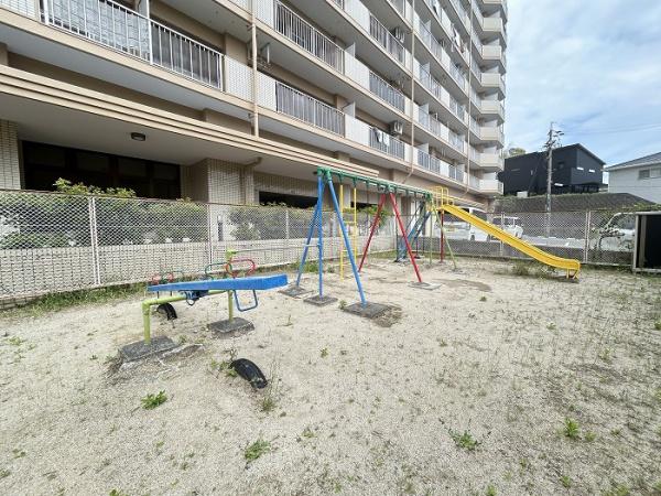 キングスコート東岡崎