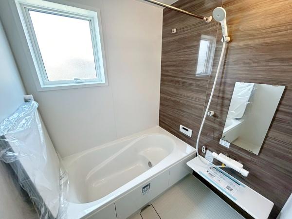 西尾市一色町未荒子全2棟2号棟　新築戸建て