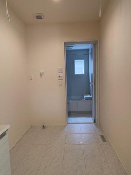 西尾市吉良町富好新田第1期全5棟3号棟　新築戸建て