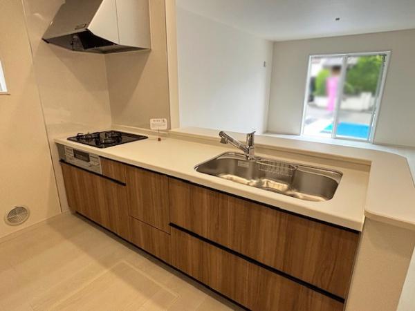 豊田市広川台小学校前全2棟2号棟　新築戸建て